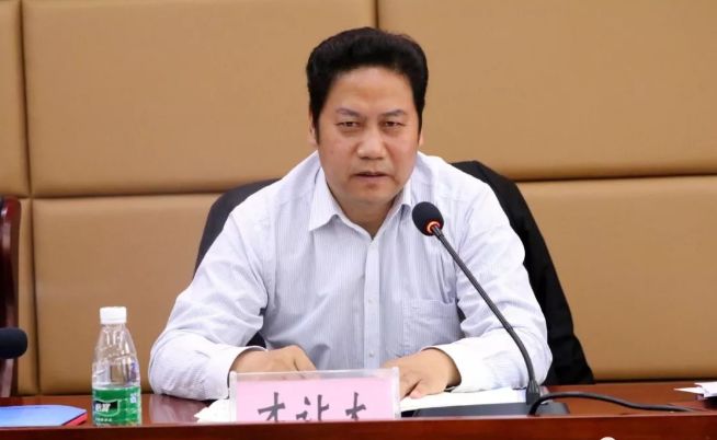 才让太：做好“五个方面”结合的文章，扎实组织实施精准扶贫工作