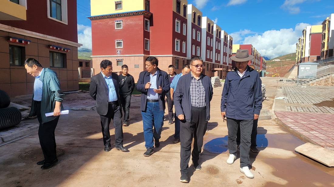 省住建厅副厅长马成贵到我县督导调研棚户区改造工作
