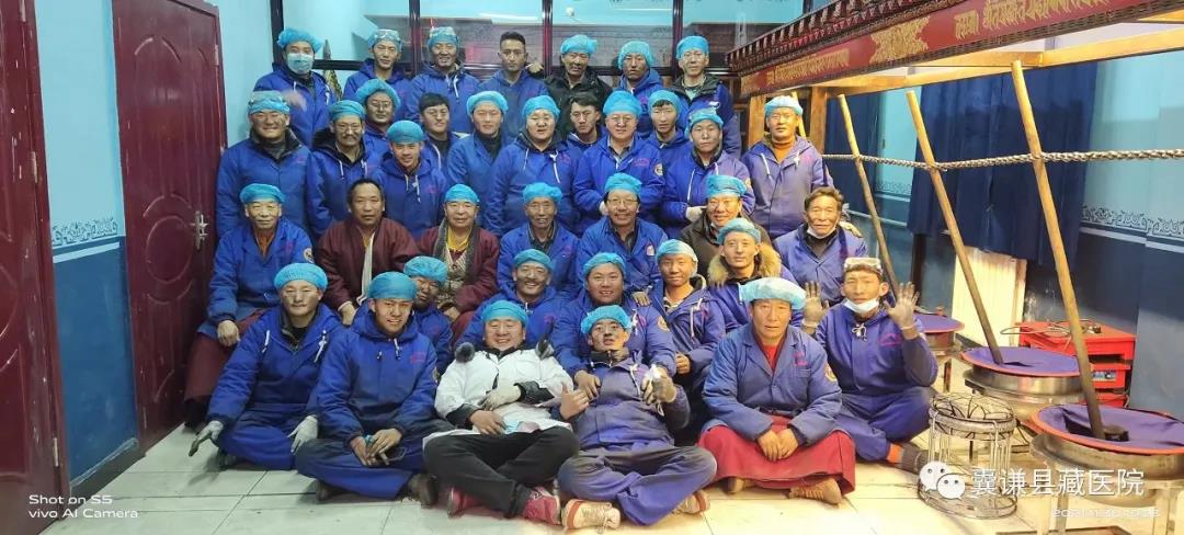 囊谦县藏医院举办全州藏药佐太炮制技术培训班结业典礼