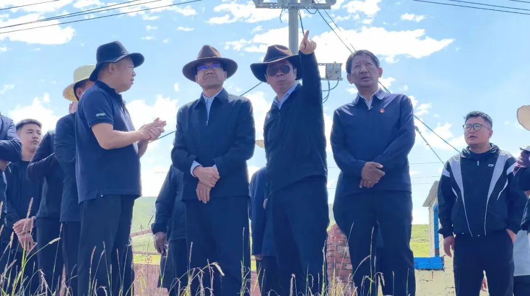 索南丹增赴囊谦县调研